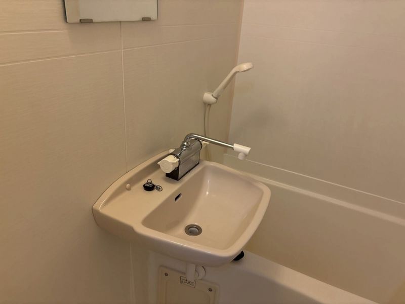 レオパレスエスト 洗面台