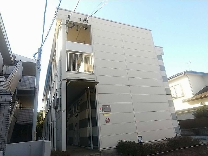 レオパレス学園東町 外観