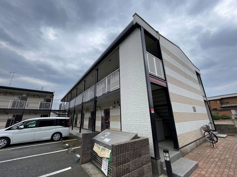 レオパレスミライアル 外観