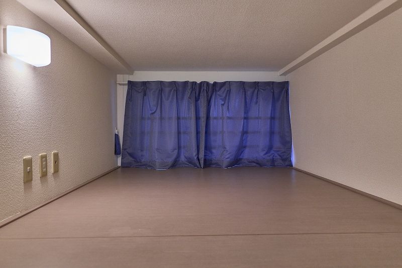 レオパレスセジュール 収納