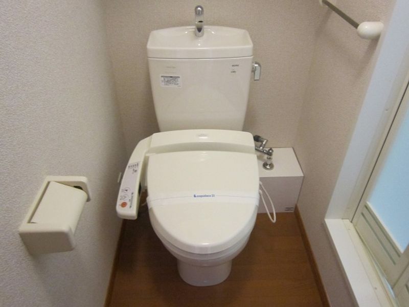 レオパレス篠崎ＬＡ１ トイレ