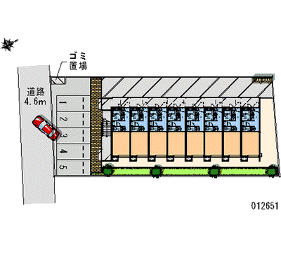 12651 Monthly parking lot