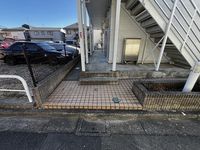 レオパレスエーデルワイス エントランス