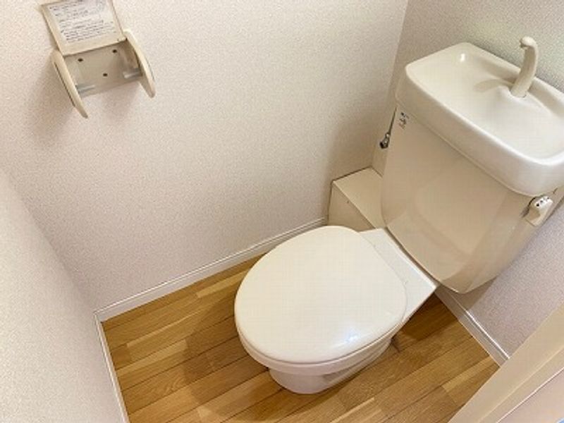 レオパレス３６２フラット トイレ