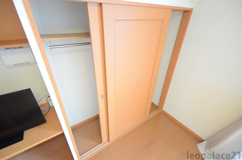 レオパレスＮＡＴＳＵ 収納