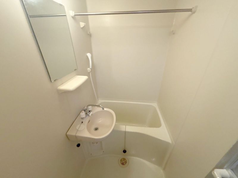 レオパレスペニーハイツⅠ 風呂