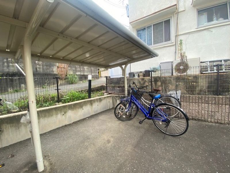 レオパレスシンフォニア 共用部分