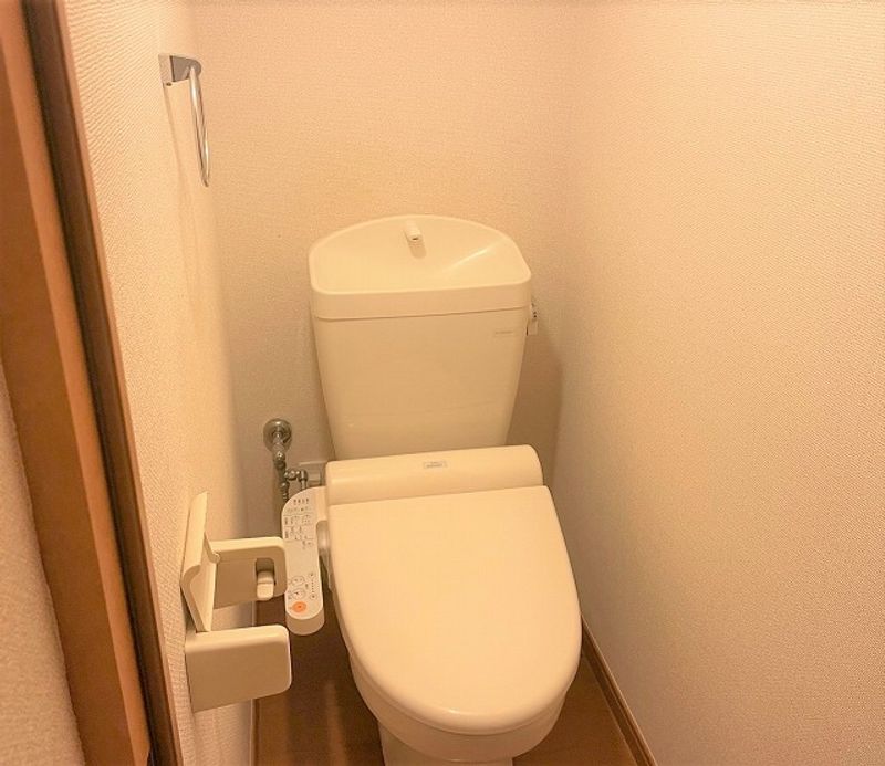 レオパレスオクシム トイレ