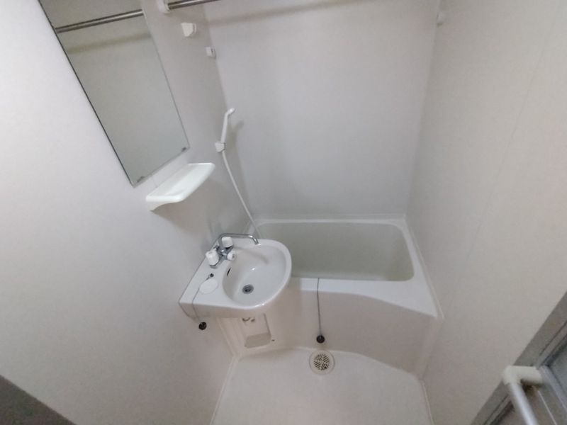 レオパレスベンターナ 風呂