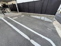 クレイノ石井町 駐車場