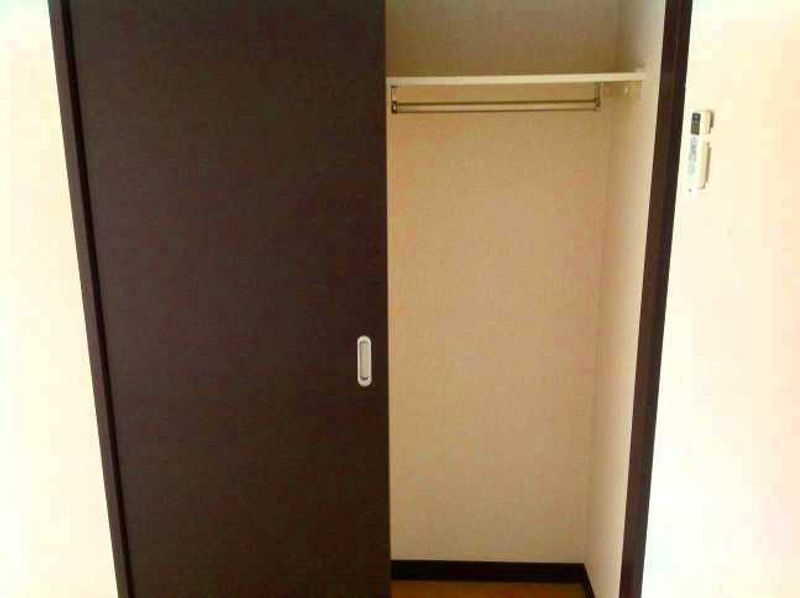 レオネクストプルートス 収納