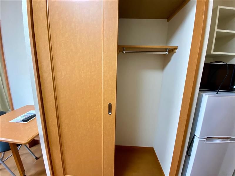レオパレスエスタⅢ 収納