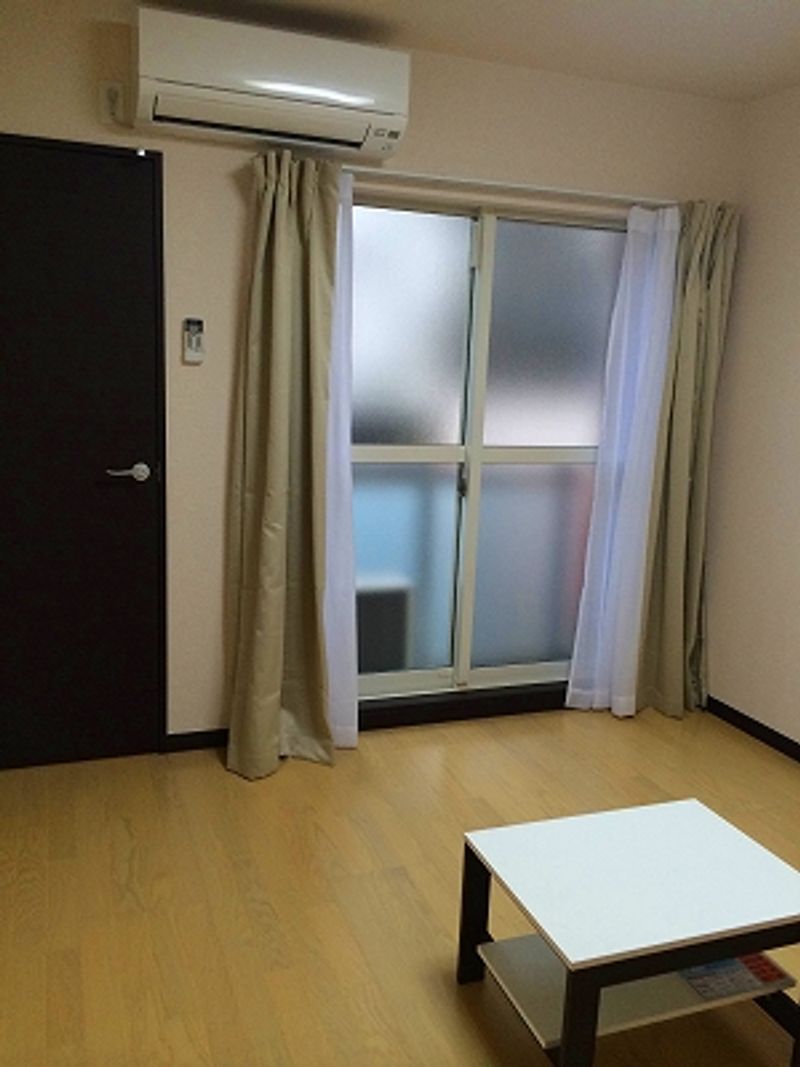 レオネクストノワ 居間