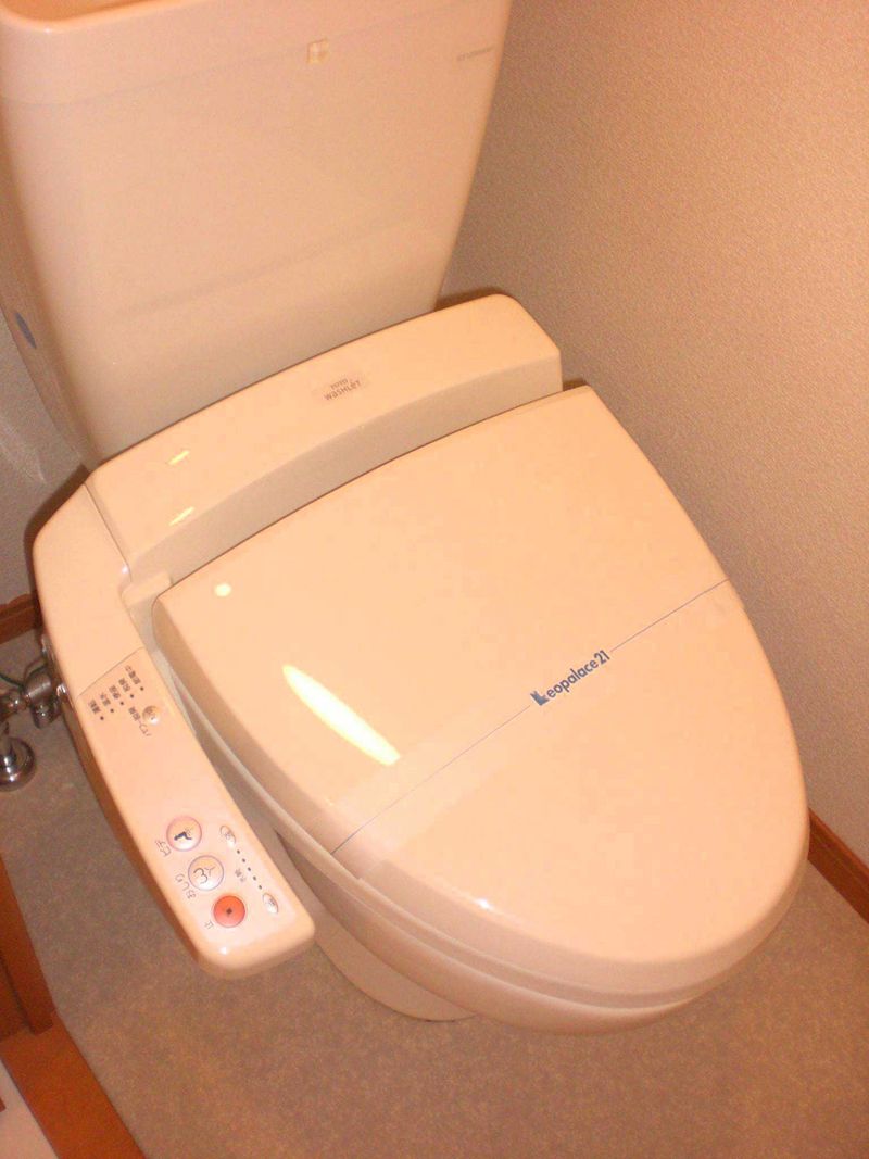 レオパレス瑞穂 トイレ