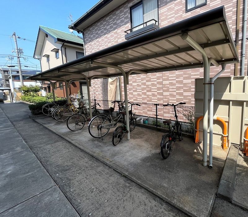 レオパレスＩＮＯＨＡＲＡ 共用部分