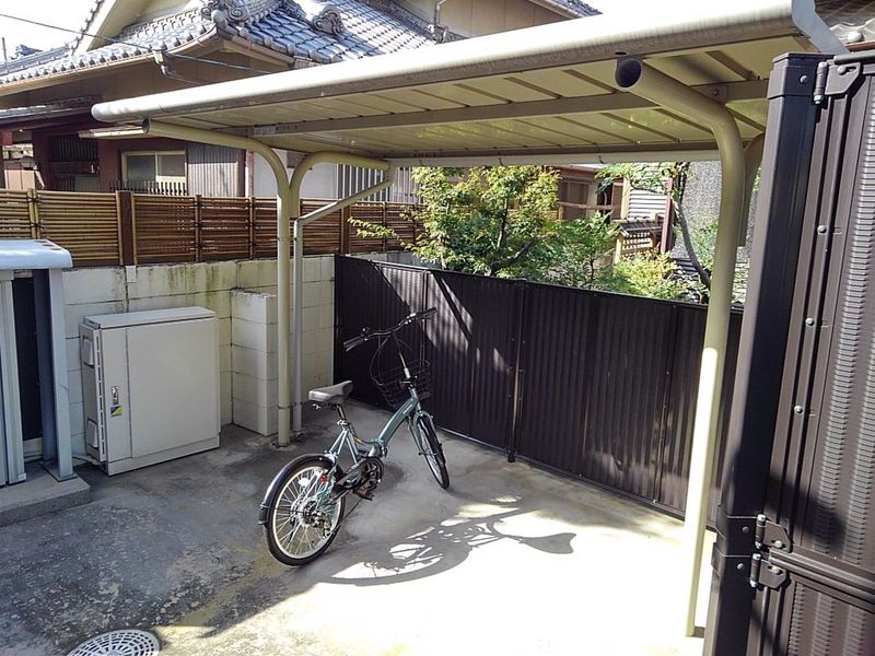 レオネクストボレロ三条 共用部分