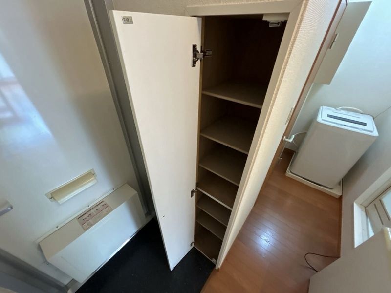 レオパレスハウゼブリューヘン その他