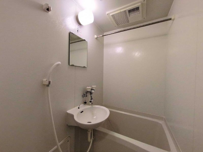 leopalace Liberta I Bathroom