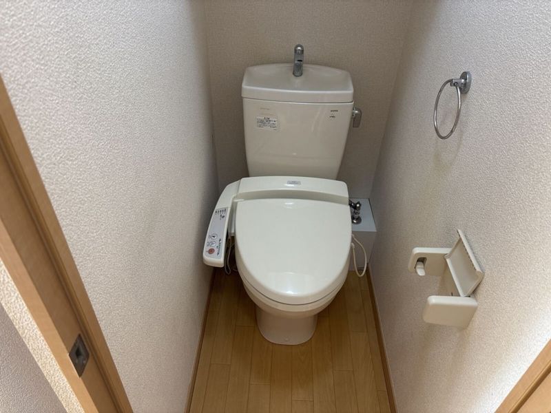 レオパレスキルシュバウム トイレ