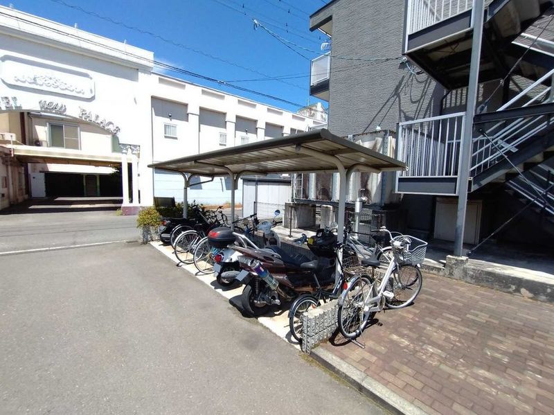 レオパレスアルブルヴィラージュ 共用部分