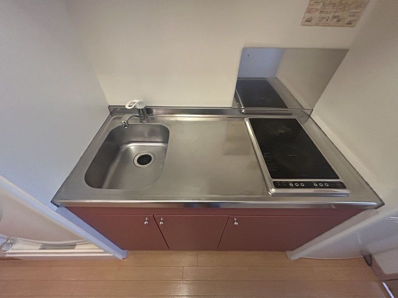 レオパレスニュートリノミラージ キッチン