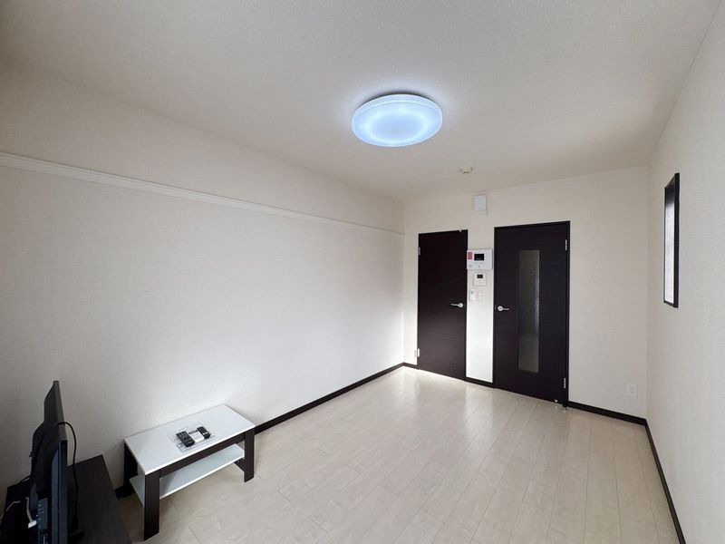 LEONEXT Casa Mila II Living room