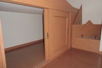 レオパレスラ　プランタン 収納