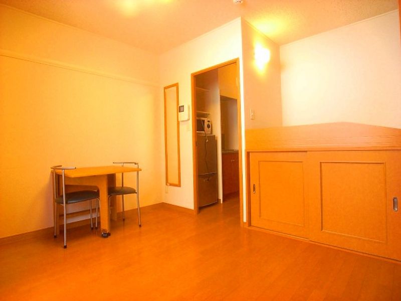 レオパレスファーム　オイカワ 居間