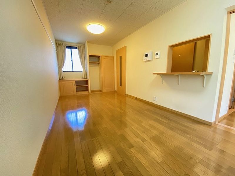 レオパレスルミュールⅠ 居間