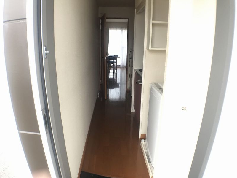 レオパレスＳＫ 玄関
