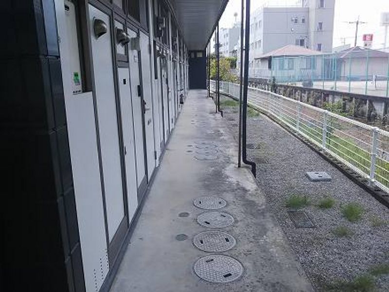 レオパレス本庄 エントランス