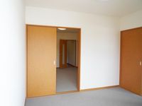 レオネクストグリーンコート住岡 居間