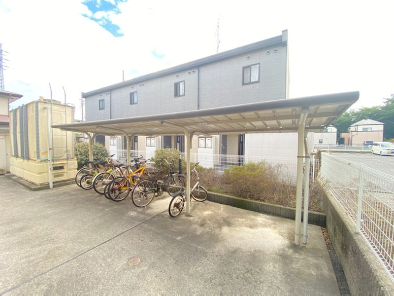 レオパレスプティフルール桜台 共用部分
