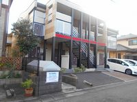 leopalace Aeri 주차장