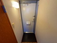 レオパレスレガーロ中十条 玄関