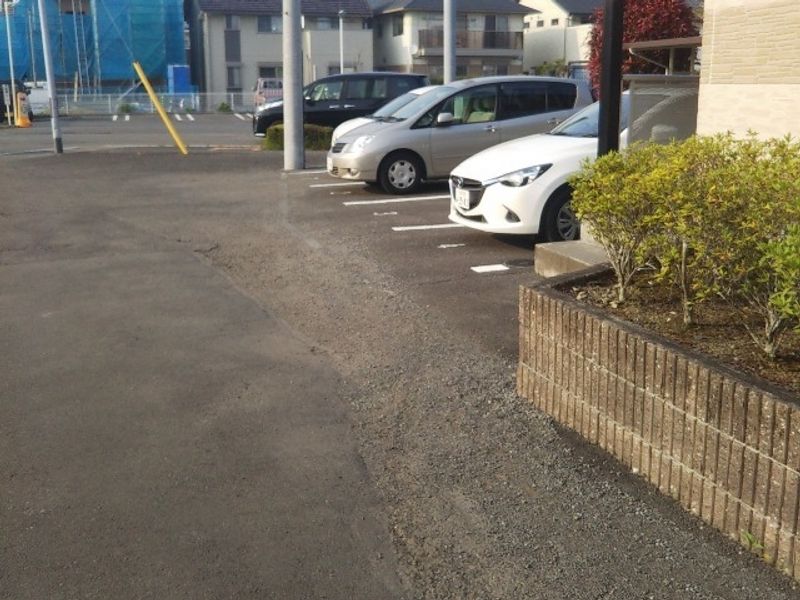 レオパレスリベールＳＫⅡ 駐車場
