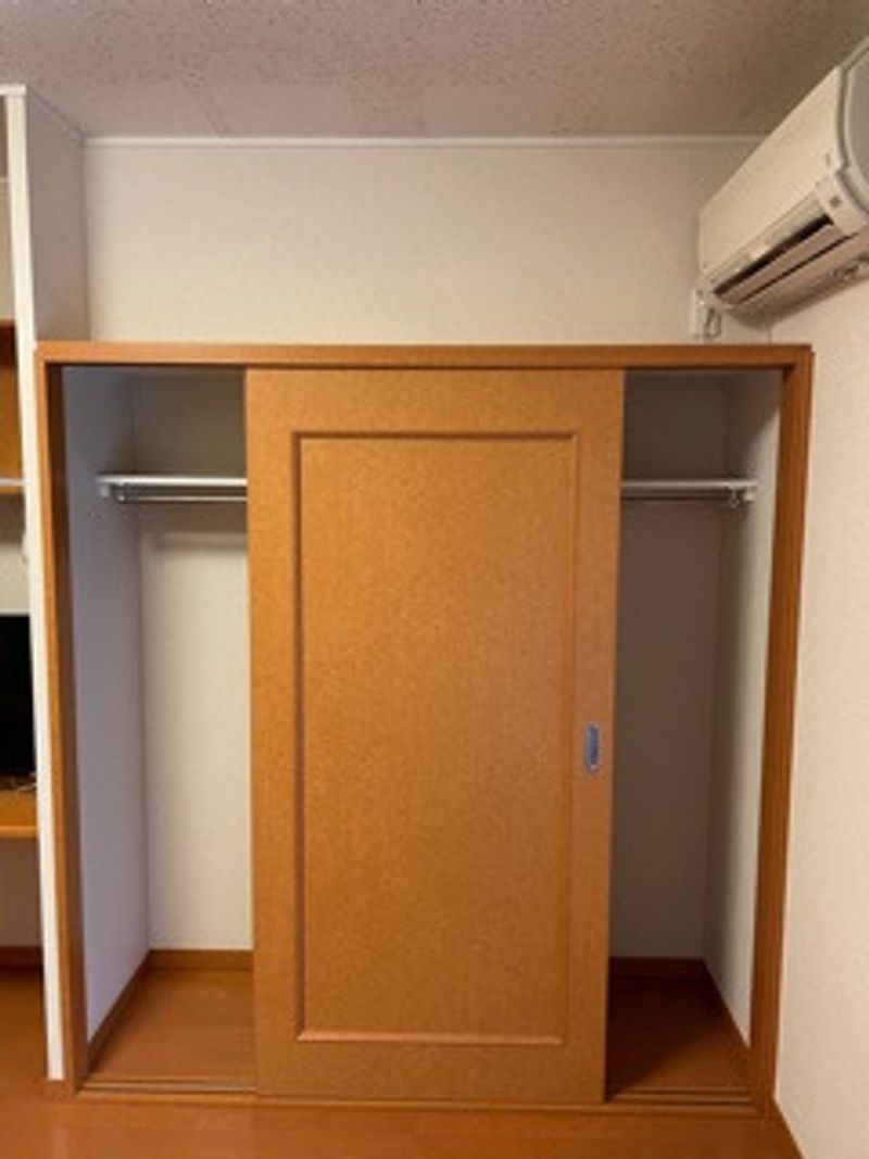 レオパレスエトワール 収納