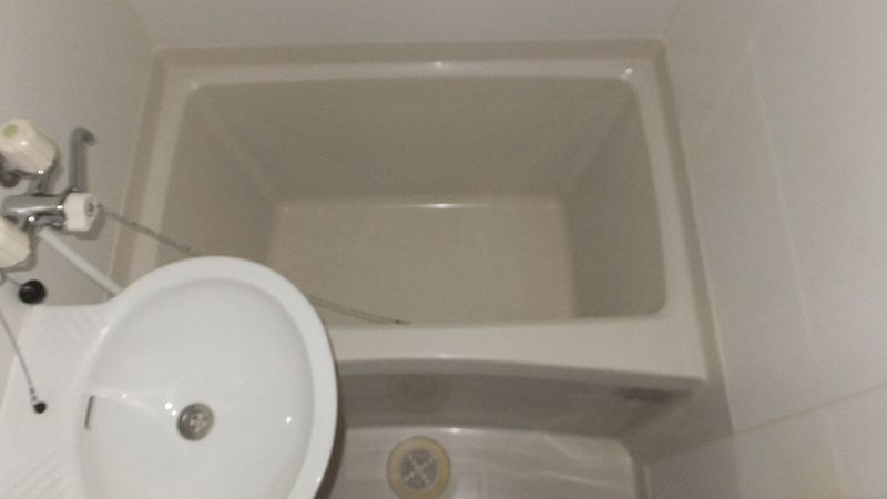 レオパレスパルタ 風呂