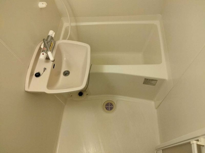 レオパレスコンフォート 風呂