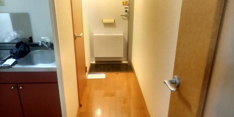 レオパレスコットンハウス 玄関