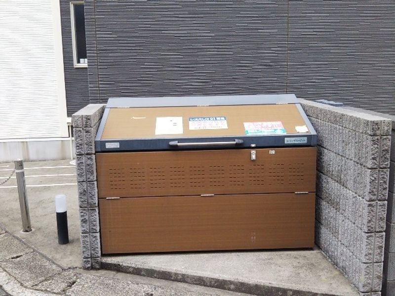 レオネクストフローラ片倉 共用部分