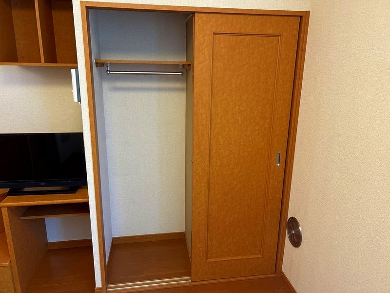 レオパレスサンチェリー 収納