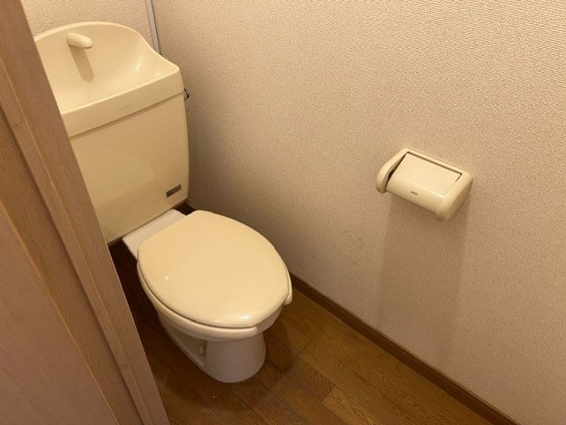 レオパレスコンフォート広瀬 トイレ