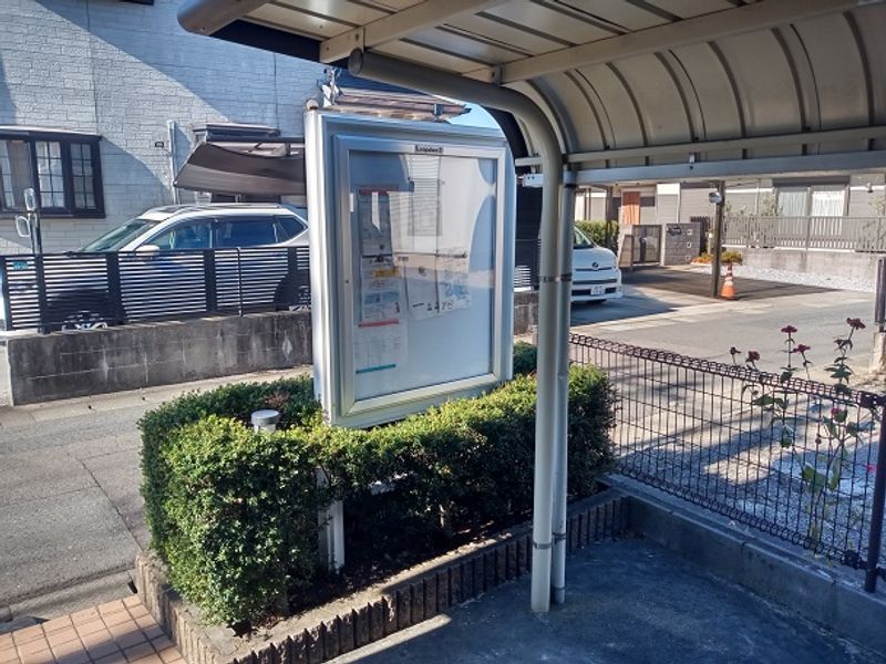レオネクストエルフ　２号館 エントランス