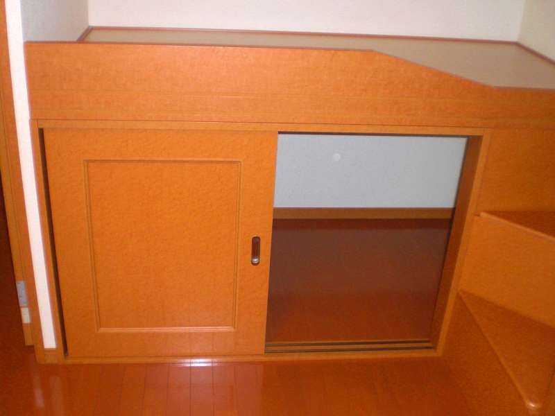 レオパレスエクレール上尾Ⅲ 収納