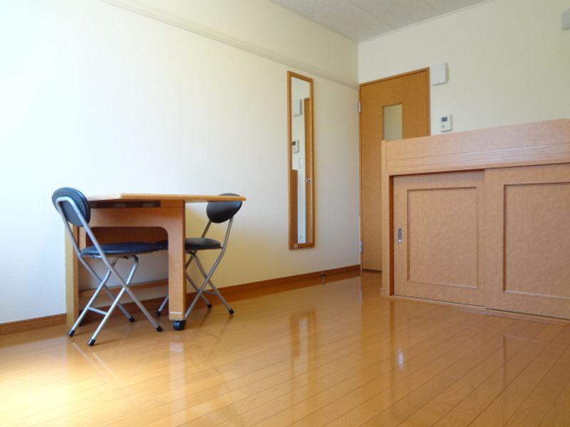 レオパレス花川 その他