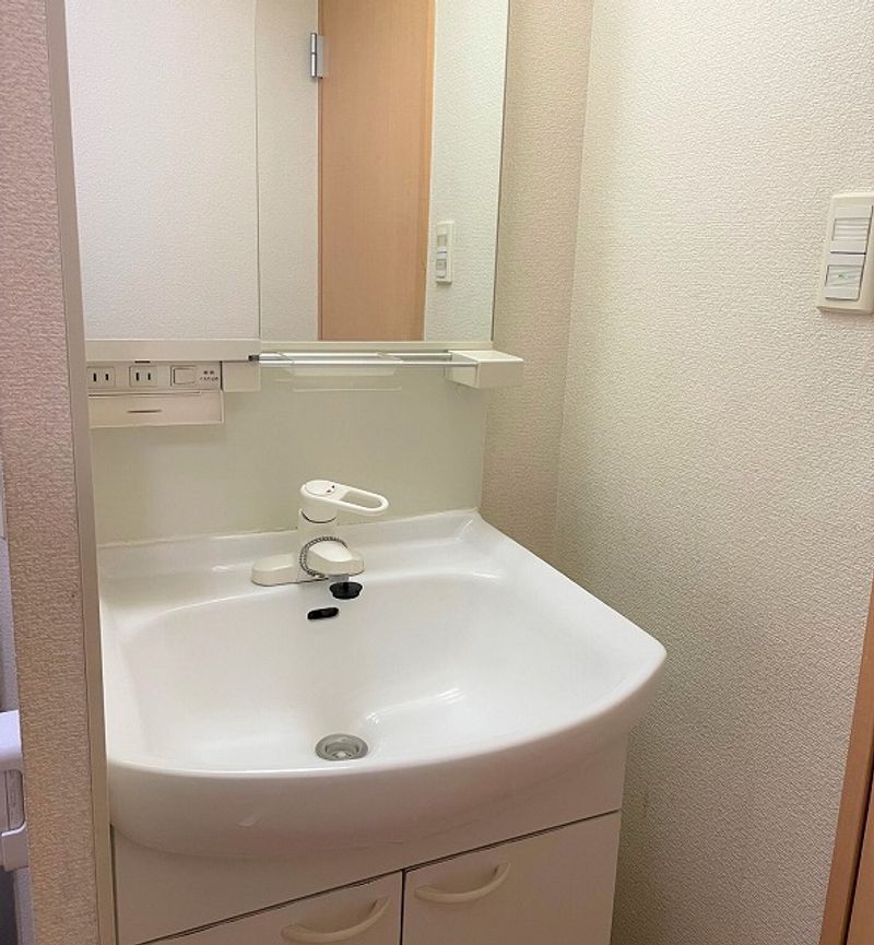 レオパレスマロンハイツ　Ⅲ 洗面台