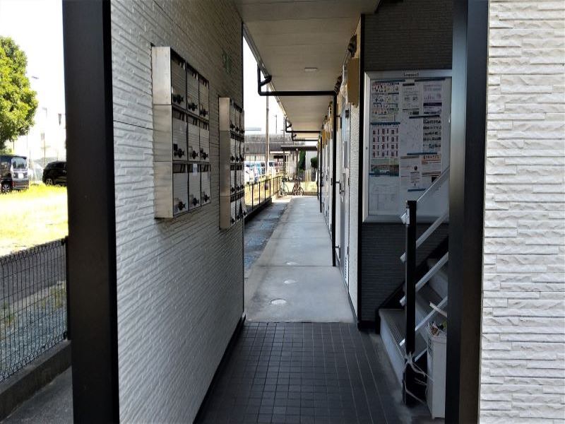 レオパレスメルベーユ 共用部分