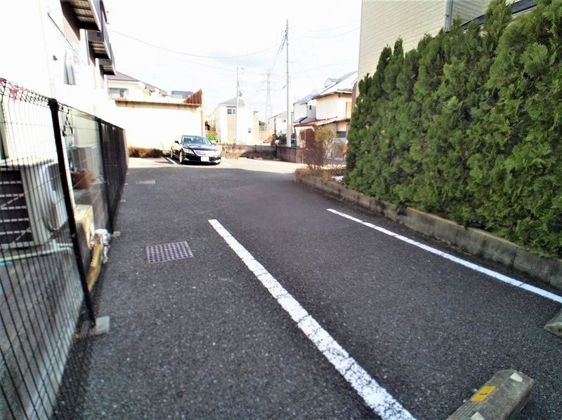 レオネクストユニオン 駐車場