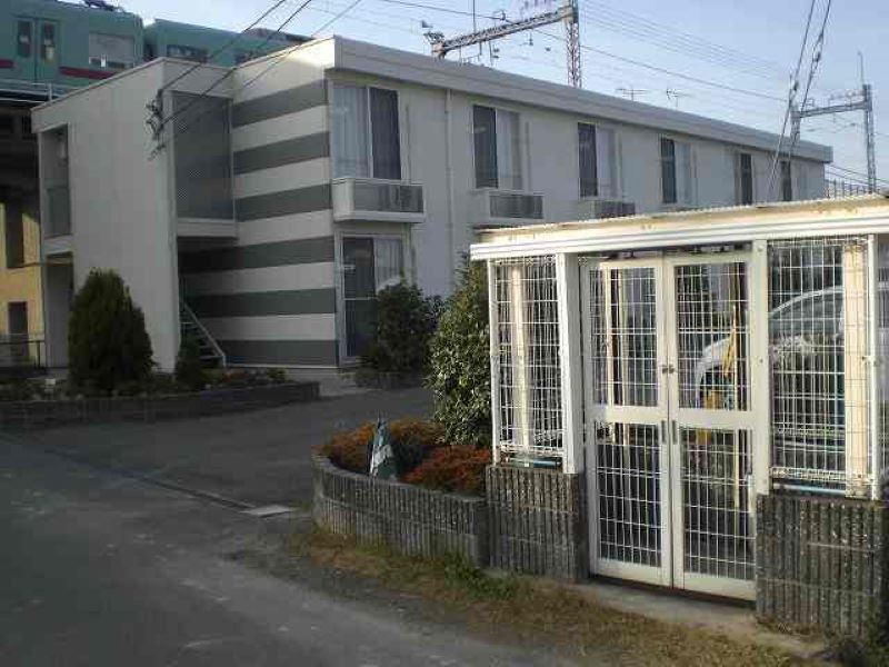 レオパレスレミュール二番館 外観